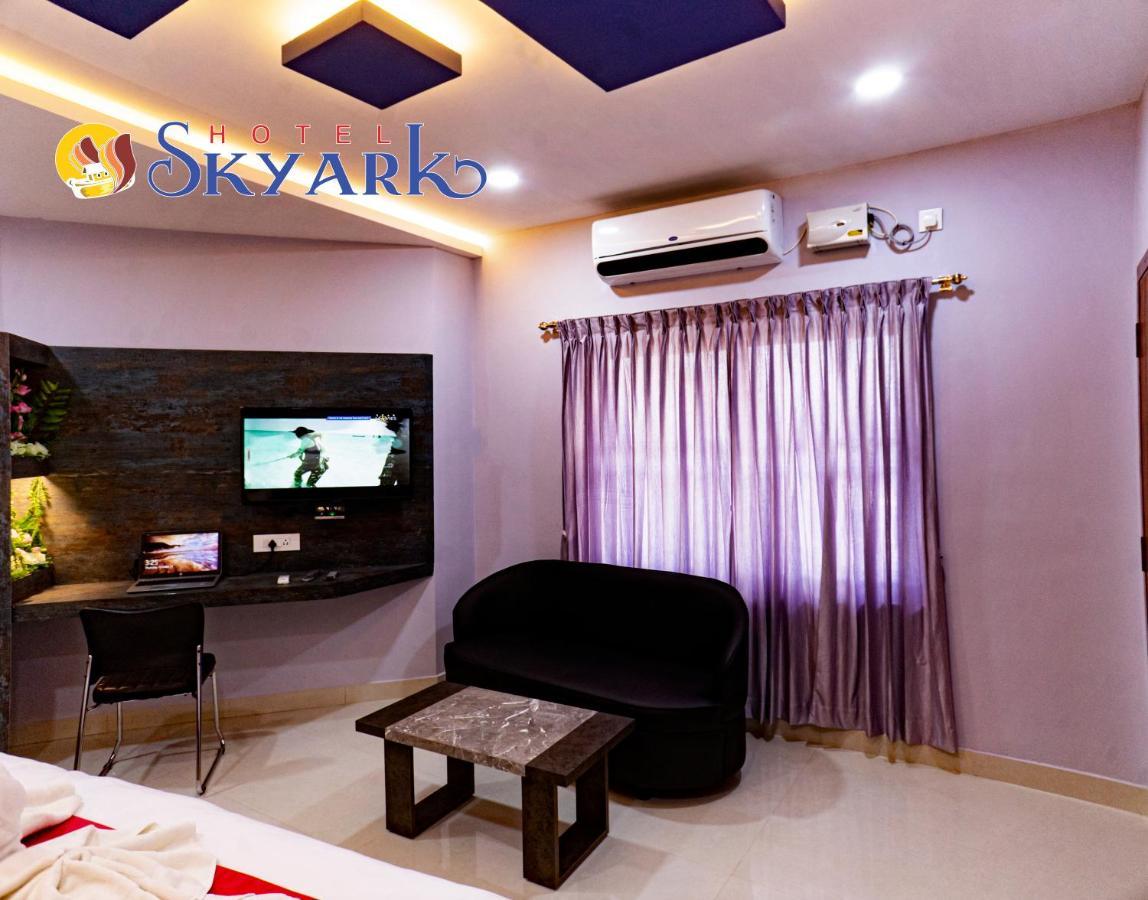 Hotel Skyark Kanyakumari Exteriör bild