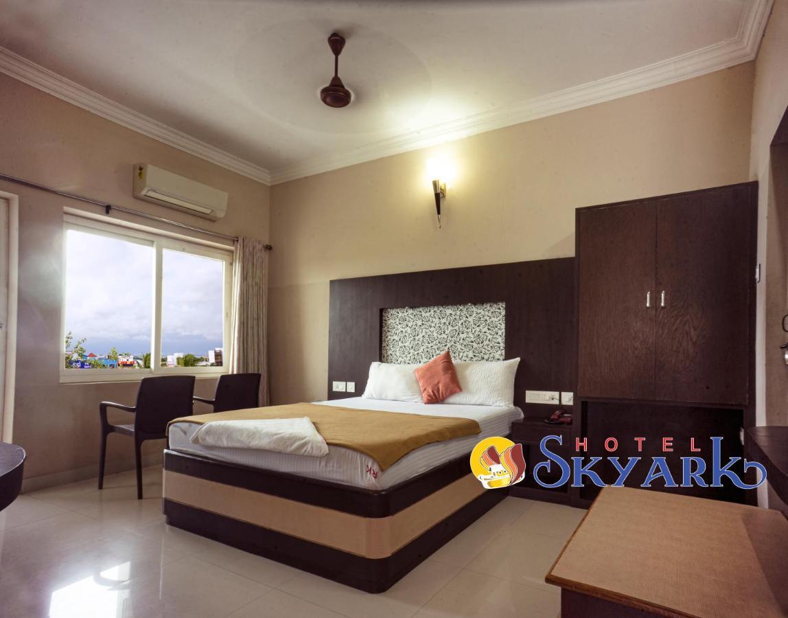 Hotel Skyark Kanyakumari Exteriör bild