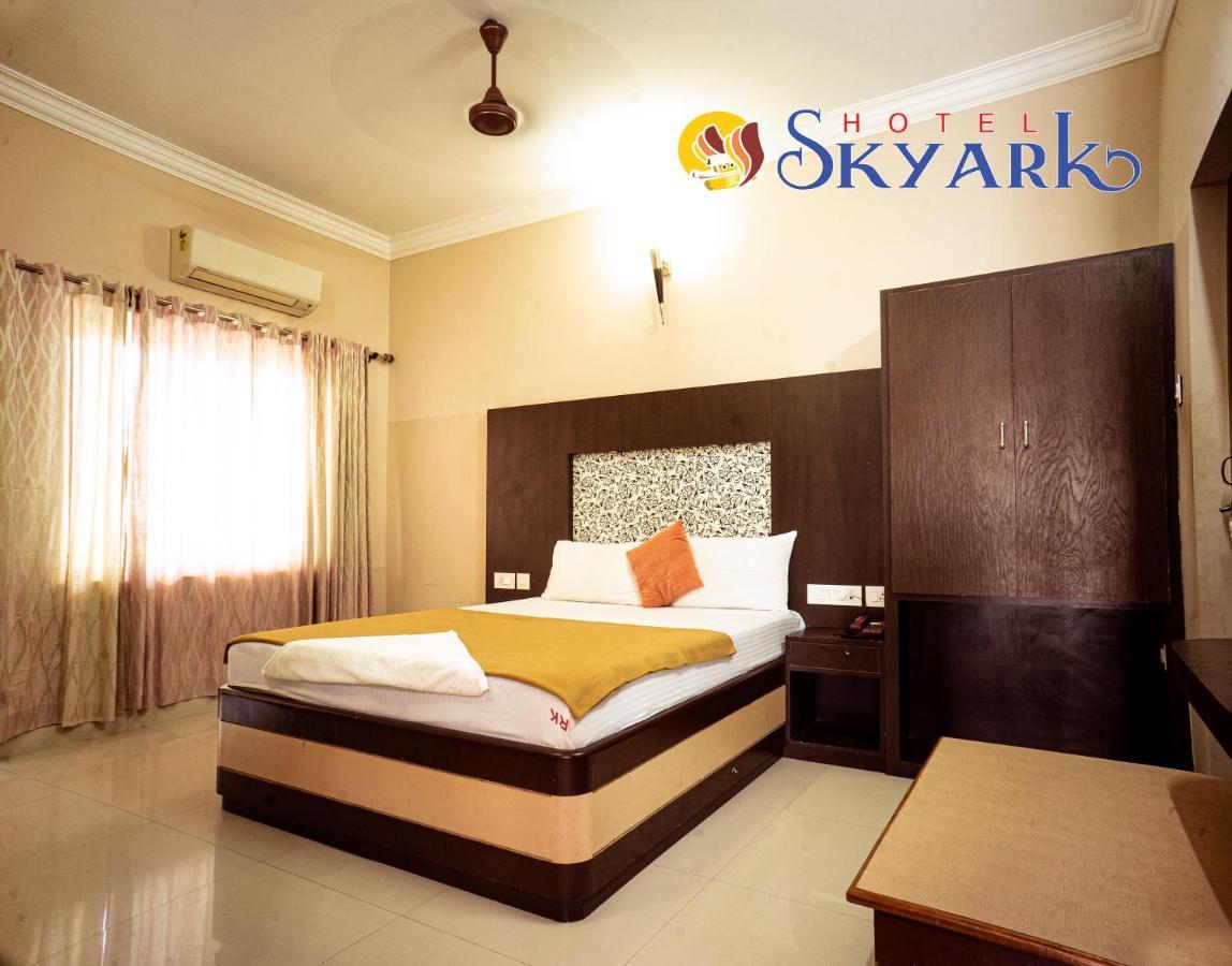 Hotel Skyark Kanyakumari Exteriör bild