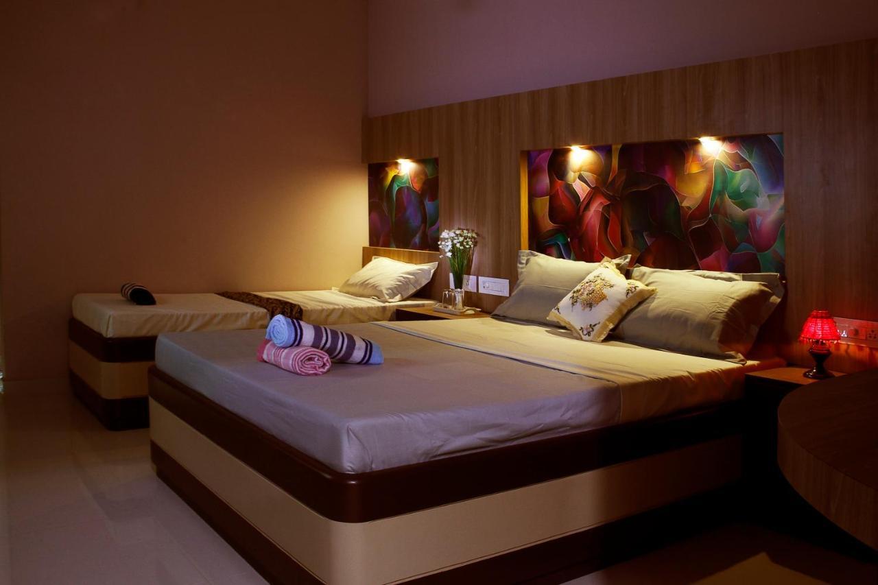 Hotel Skyark Kanyakumari Exteriör bild